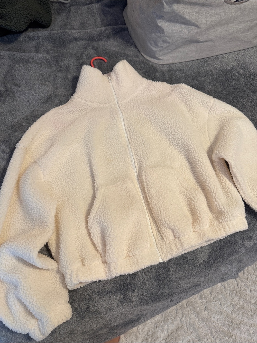 Old Navy Cream Sherpa Teddy Zip-Up Jacket